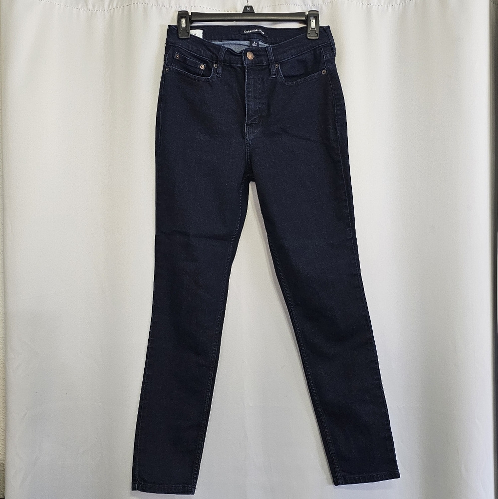 Calvin Klein women's size 8 High Rise Skinny Jeans Dark Wash